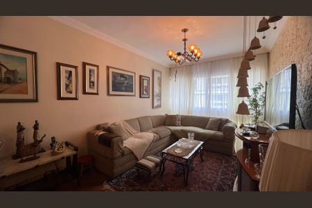 Apartamento à venda com 135m², 3 quartos e 1 vagaSala de TV