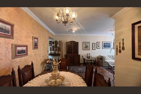 Apartamento à venda com 135m², 3 quartos e 1 vagaSala de Jantar