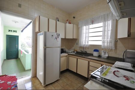 Casa à venda com 160m², 3 quartos e 2 vagasCozinha