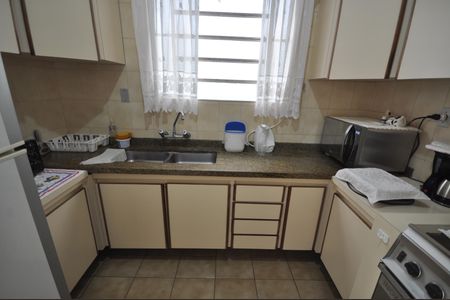 Casa à venda com 160m², 3 quartos e 2 vagasCozinha