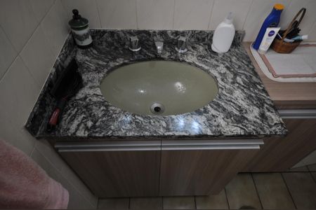 Casa à venda com 160m², 3 quartos e 2 vagasBanheiro Social