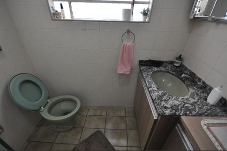 Casa à venda com 160m², 3 quartos e 2 vagasBanheiro Social