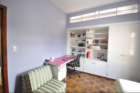 Casa à venda com 160m², 3 quartos e 2 vagasQuarto 3