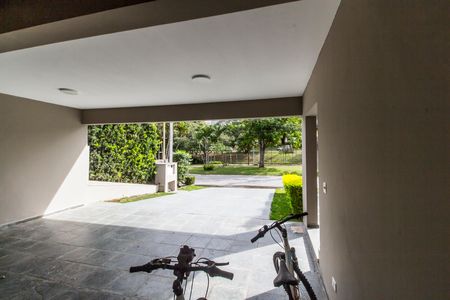 Casa de condomínio para alugar com 350m², 3 quartos e 2 vagasGaragem