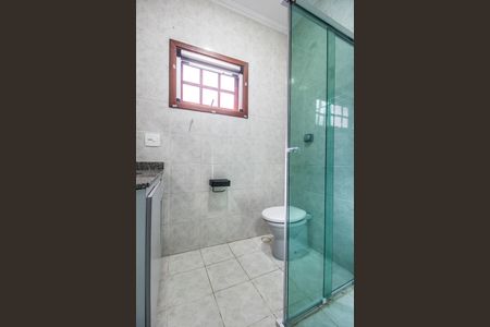 Casa de condomínio para alugar com 350m², 3 quartos e 2 vagasBanheiro 