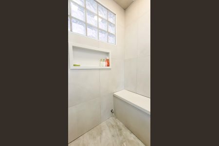 Apartamento à venda com 85m², 3 quartos e 1 vaga Apartamento à venda com 85m², 3 quartos e 1 vagaBanheiro