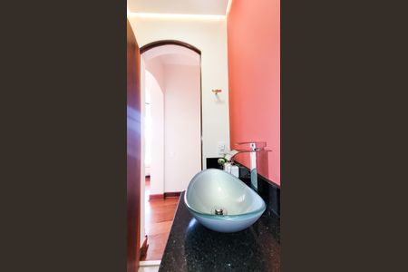 Apartamento à venda com 85m², 3 quartos e 1 vaga Apartamento à venda com 85m², 3 quartos e 1 vagaLavabo