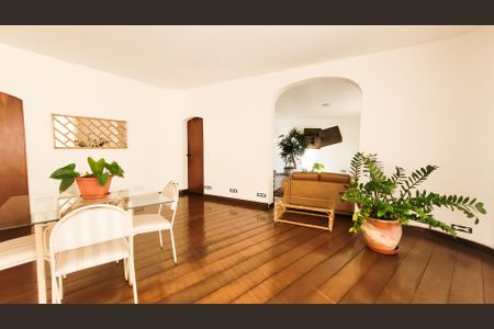 Apartamento à venda com 85m², 3 quartos e 1 vaga Apartamento à venda com 85m², 3 quartos e 1 vagaÁrea comum - Salão de festas