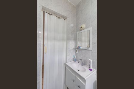 Casa de condomínio à venda com 65m², 2 quartos e 1 vagaBanheiro