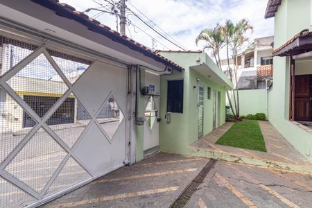 Casa de condomínio à venda com 65m², 2 quartos e 1 vagaÁrea comum