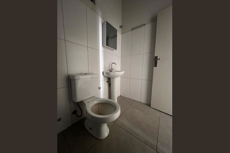Apartamento à venda com 90m², 2 quartos e sem vaga Apartamento à venda com 90m², 2 quartos e sem vagaBanheiro
