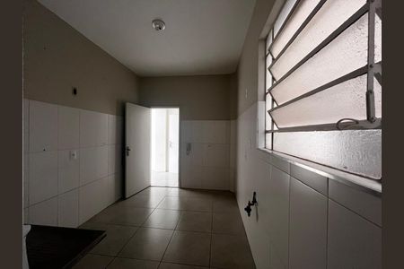 Apartamento à venda com 90m², 2 quartos e sem vaga Apartamento à venda com 90m², 2 quartos e sem vagaCozinha