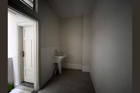 Apartamento à venda com 90m², 2 quartos e sem vaga Apartamento à venda com 90m², 2 quartos e sem vagaÁrea de Serviço