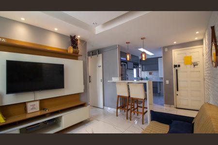 Sala de apartamento à venda com 2 quartos, 45m² em Recreio dos Bandeirantes, Rio de Janeiro