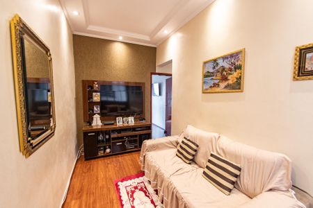 Apartamento à venda com 79m², 2 quartos e sem vagaSala