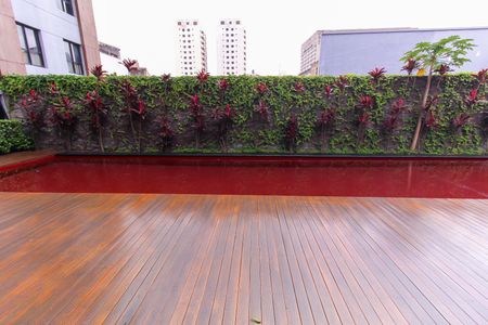 Apartamento para alugar com 70m², 2 quartos e 1 vaga Apartamento para alugar com 70m², 2 quartos e 1 vagaÁrea comum - Piscina