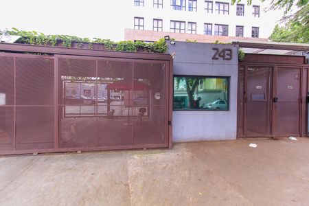 Apartamento para alugar com 70m², 2 quartos e 1 vaga Apartamento para alugar com 70m², 2 quartos e 1 vagaFachada