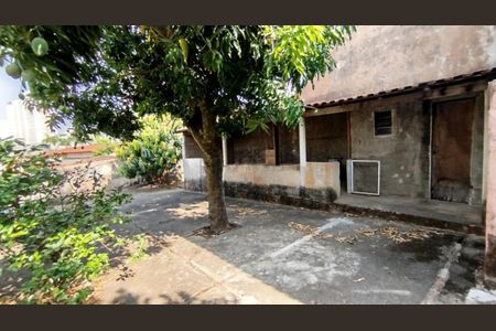 Casa à venda com 116m², 2 quartos e 6 vagasFoto 10