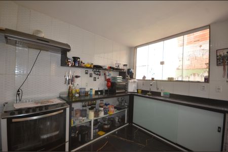 Casa para alugar com 145m², 3 quartos e 1 vagaCozinha