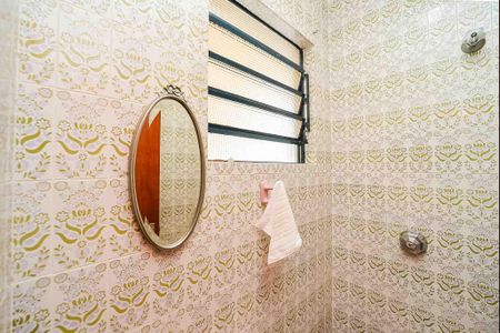 Casa à venda com 270m², 3 quartos e 6 vagas Casa à venda com 270m², 3 quartos e 6 vagasLavabo