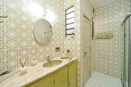 Casa à venda com 270m², 3 quartos e 6 vagas Casa à venda com 270m², 3 quartos e 6 vagasBanheiro Social