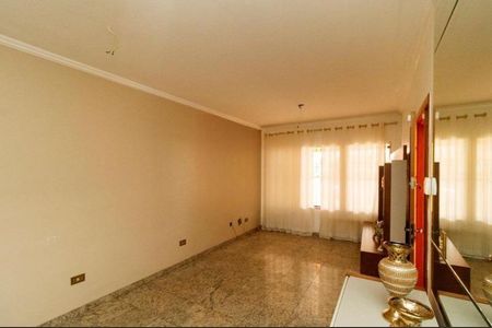 Casa à venda com 156m², 3 quartos e 4 vagasFoto 03