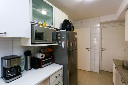 Apartamento à venda com 95m², 2 quartos e 2 vagasCozinha