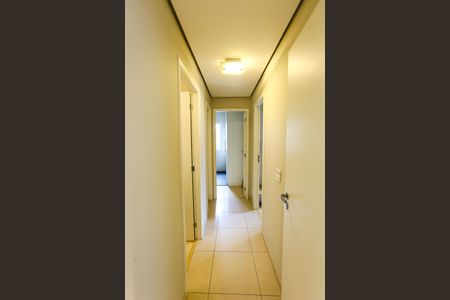 Apartamento à venda com 95m², 2 quartos e 2 vagasCorredor