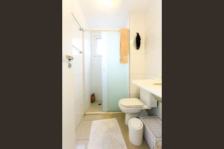 Apartamento à venda com 95m², 2 quartos e 2 vagasBanheiro da Suíte 1