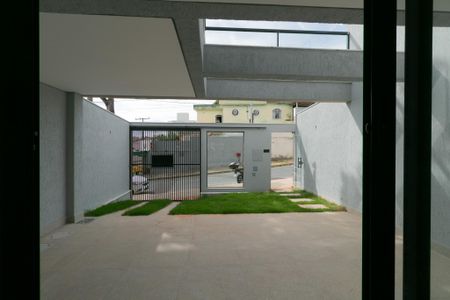 Casa à venda com 140m², 3 quartos e 4 vagas Casa à venda com 140m², 3 quartos e 4 vagasSala/Cozinha