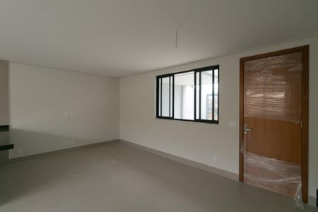 Casa à venda com 140m², 3 quartos e 4 vagas Casa à venda com 140m², 3 quartos e 4 vagasSala/Cozinha