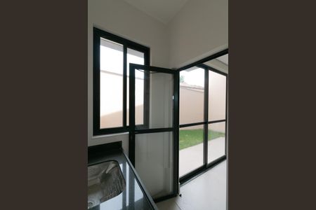 Casa à venda com 140m², 3 quartos e 4 vagas Casa à venda com 140m², 3 quartos e 4 vagasÁrea de Serviço