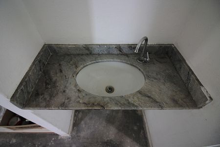 Apartamento à venda com 61m², 2 quartos e 1 vagaBanheiro Social