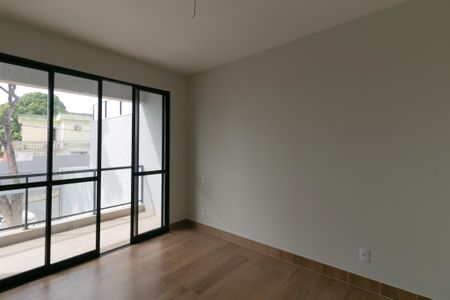 Casa à venda com 184m², 3 quartos e 2 vagasQuarto 1