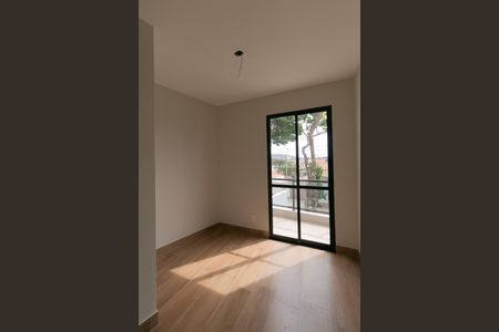 Casa à venda com 184m², 3 quartos e 2 vagasSuite