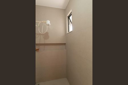 Casa à venda com 184m², 3 quartos e 2 vagasBanheiro Social