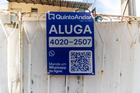 Casa à venda com 50m², 2 quartos e 1 vaga Casa à venda com 50m², 2 quartos e 1 vagaPlaquinha