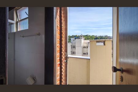 Apartamento à venda com 87m², 2 quartos e 2 vagasBanheiro da Suíte