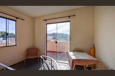 Apartamento à venda com 87m², 2 quartos e 2 vagasHall social