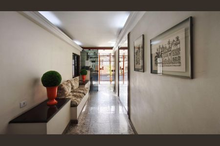 Apartamento à venda com 87m², 2 quartos e 2 vagasFachada e portaria