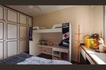 Apartamento à venda com 87m², 2 quartos e 2 vagasQuarto