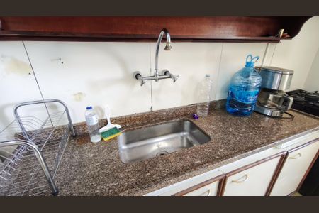 Apartamento à venda com 87m², 2 quartos e 2 vagasCozinha