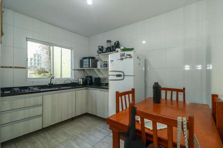 Casa à venda com 130m², 3 quartos e 3 vagasCozinha