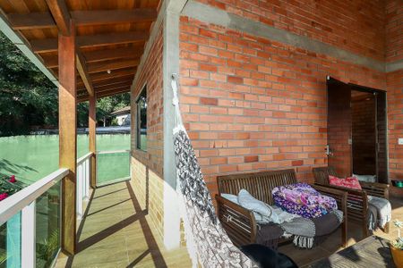 Casa à venda com 130m², 3 quartos e 3 vagasVaranda