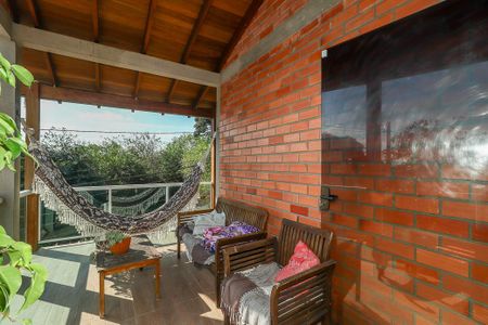 Casa à venda com 130m², 3 quartos e 3 vagasVaranda