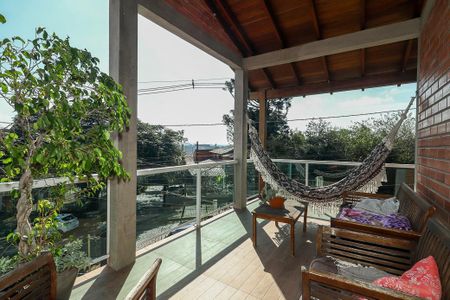 Casa à venda com 130m², 3 quartos e 3 vagasVaranda