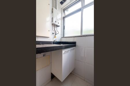 Apartamento para alugar com 65m², 2 quartos e 1 vagaCozinha e Área de Serviço