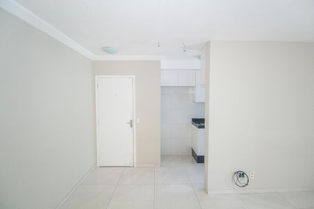 Sala de apartamento para alugar com 2 quartos, 65m² em Vila Valqueire, Rio de Janeiro