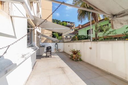 Apartamento para alugar com 65m², 2 quartos e 1 vagaVaranda