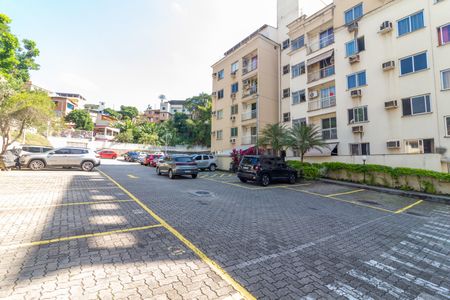 Apartamento para alugar com 65m², 2 quartos e 1 vagaÁrea comum - Estacionamento
